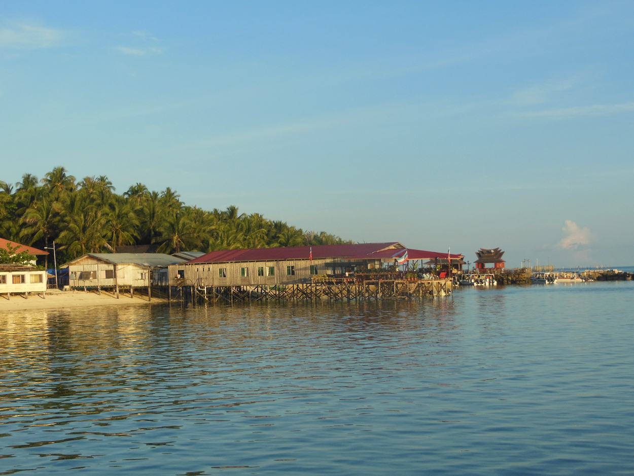 2013-11-10 Billabong Scuba, Mabul 